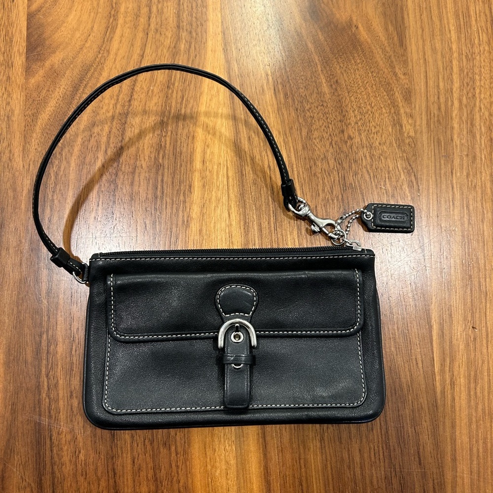 Mini Coach wristlet/wallet/purse